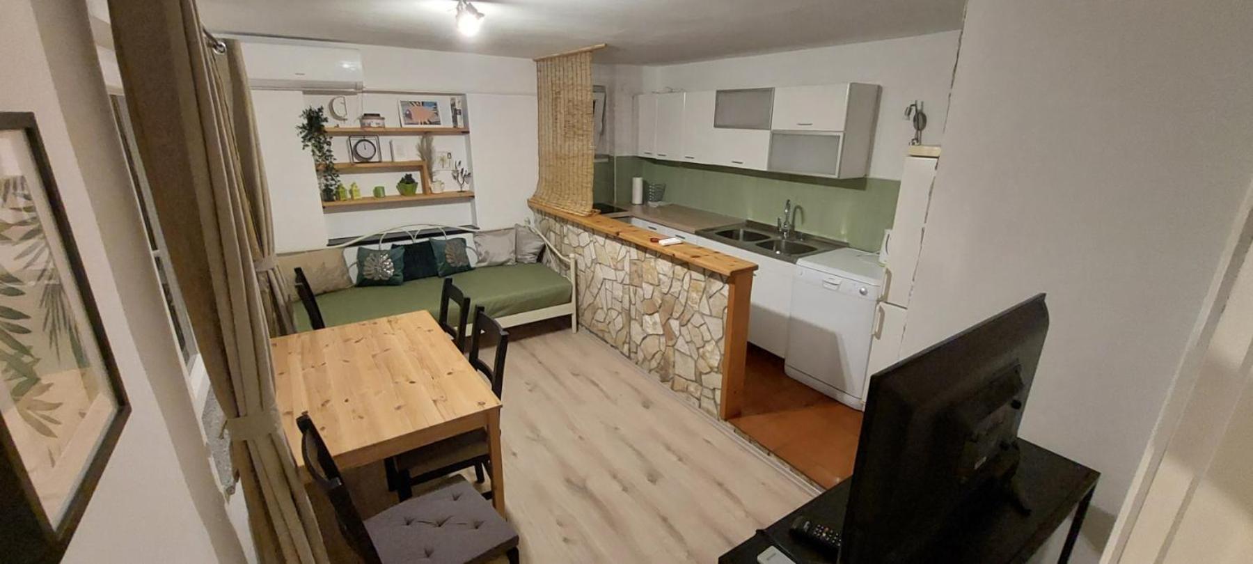 Mirjam Apartment โนวีวีโนดอลสกี ภายนอก รูปภาพ