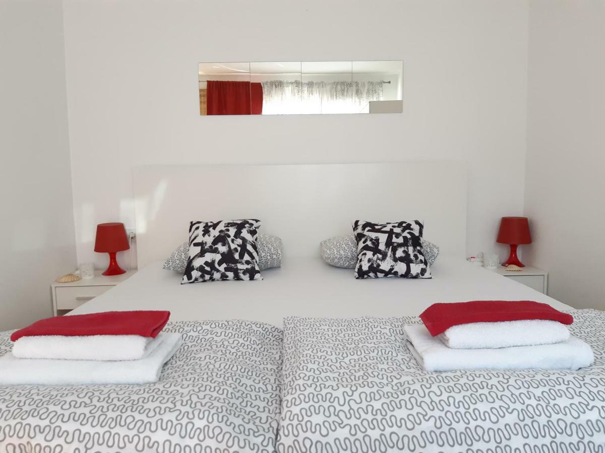 Mirjam Apartment โนวีวีโนดอลสกี ภายนอก รูปภาพ